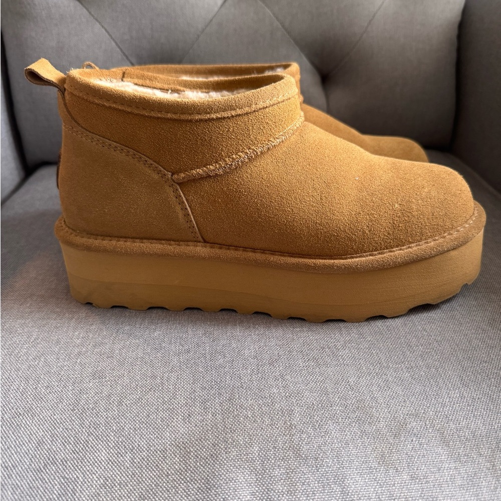 BearPaw Retro Shorty Boot